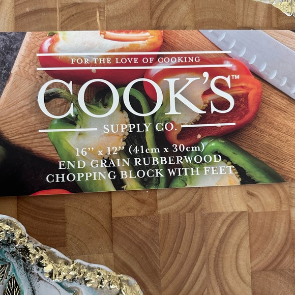 Resin Cheese Board / Charcuterie Board .  Only large available. - Picture 9 of 11